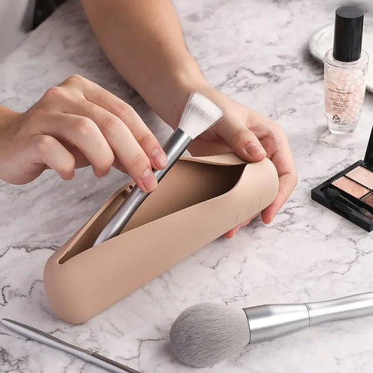 Makeup Sponge Holder - Beaucor